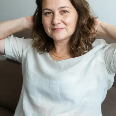 Сона, 42