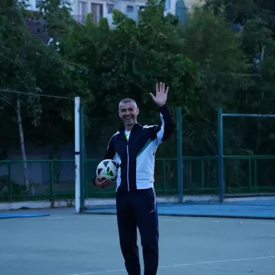 Сурен, 44