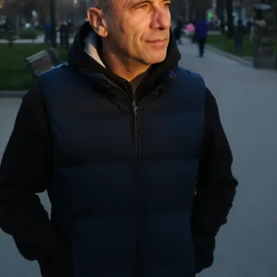 Нико, 51