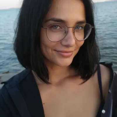 Юлиана Т., 23