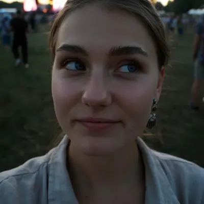 Женя, 25
