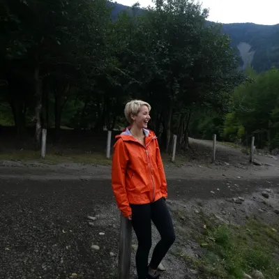 Анаит, 30