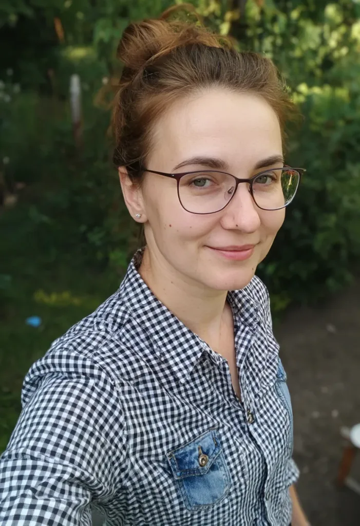Яна